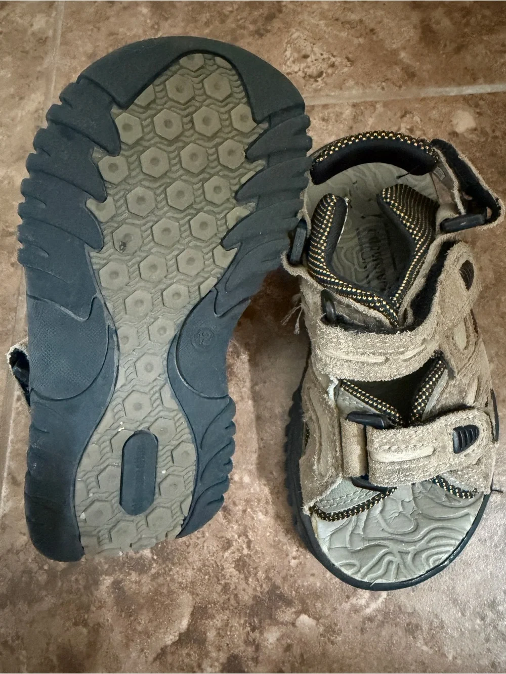 Kids Beige Gray Active Sandals with Adjustable Straps Size 12 Kid Connection